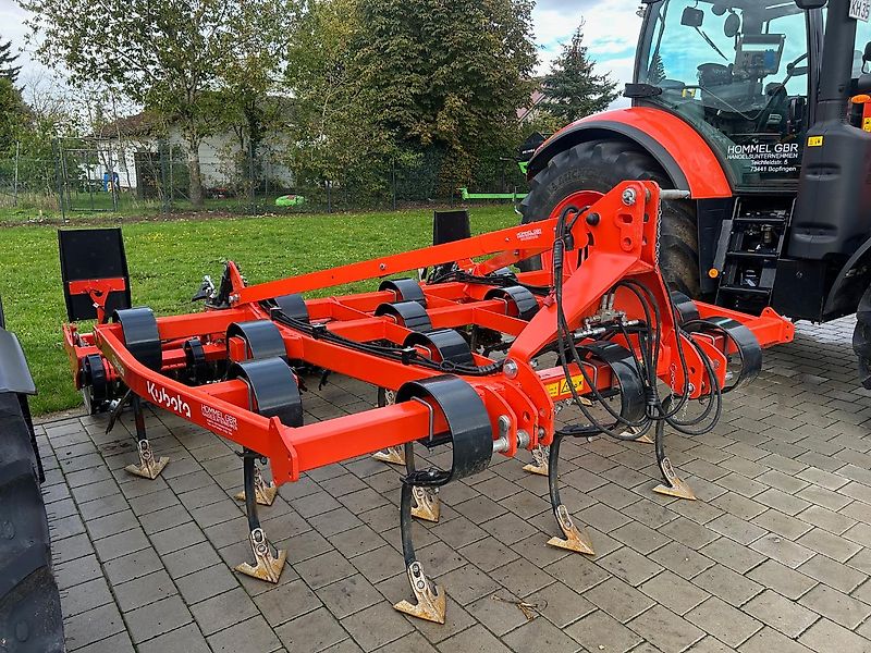 Kubota CU1300 Leichtgrubber 3,0m Actipackwalze