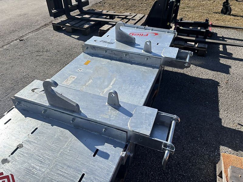 Fliegl Kehrbesen Löwe 2500mm