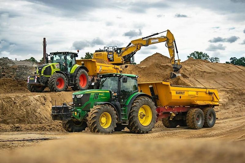 MAMMUT-Schwerlastkipper/Erdbaukipper/Baumuldenkipper 22 R (13,5-14 cbm)