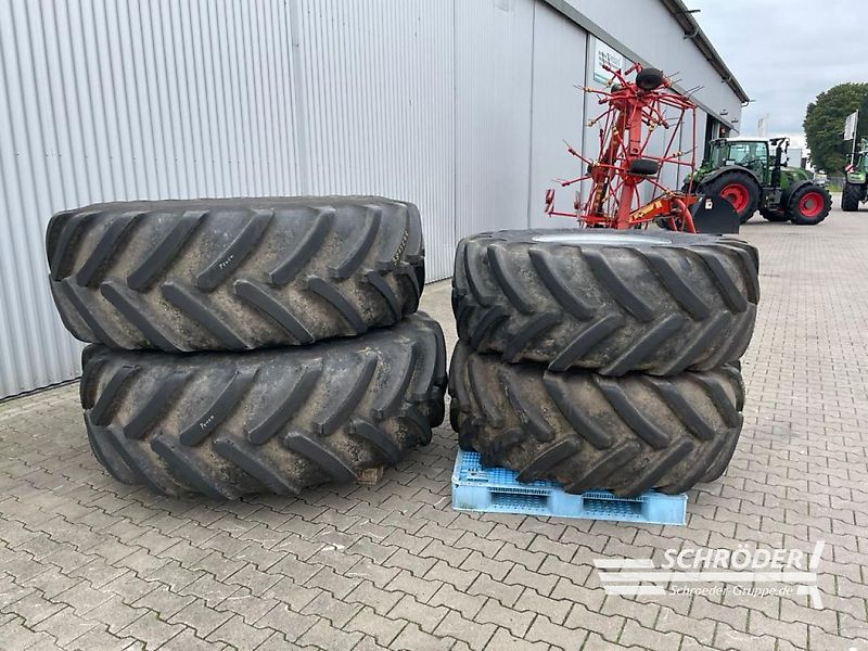Fendt PFLEGERÄDER 2X 620/75R26 | 2X 650/85 R38