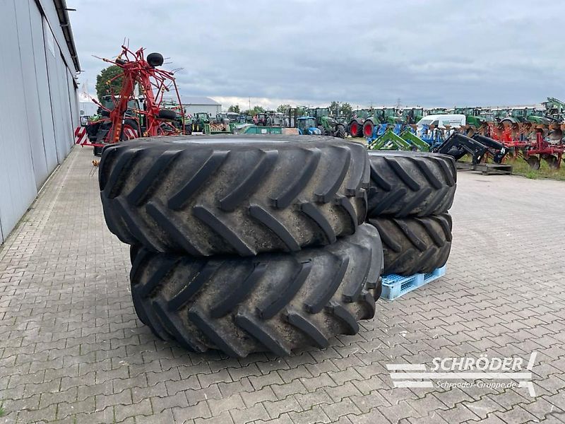 Fendt PFLEGERÄDER 2X 620/75R26 | 2X 650/85 R38