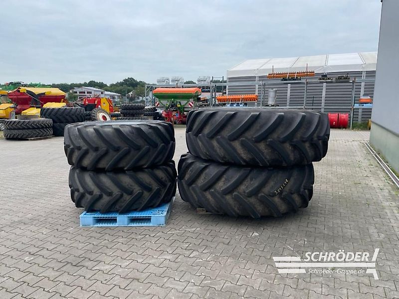 Fendt PFLEGERÄDER 2X 620/75R26 | 2X 650/85 R38