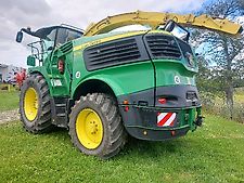 John Deere 9700i