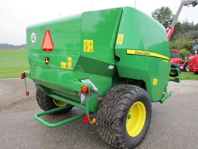 John Deere F441M