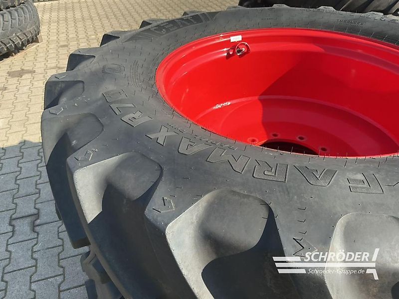 Fendt CEAT PFLEGERÄDER 480/70R34 | 520/85 R46