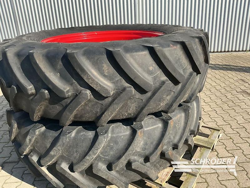 Fendt CEAT PFLEGERÄDER 480/70R34 | 520/85 R46
