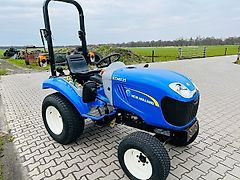 New Holland BOOMER 25
