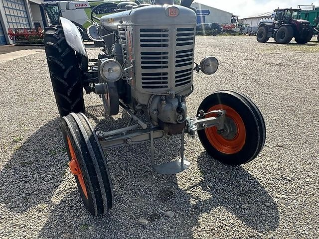 Landini Traktor L 35/40 Baujahr 1952 Glühkopf