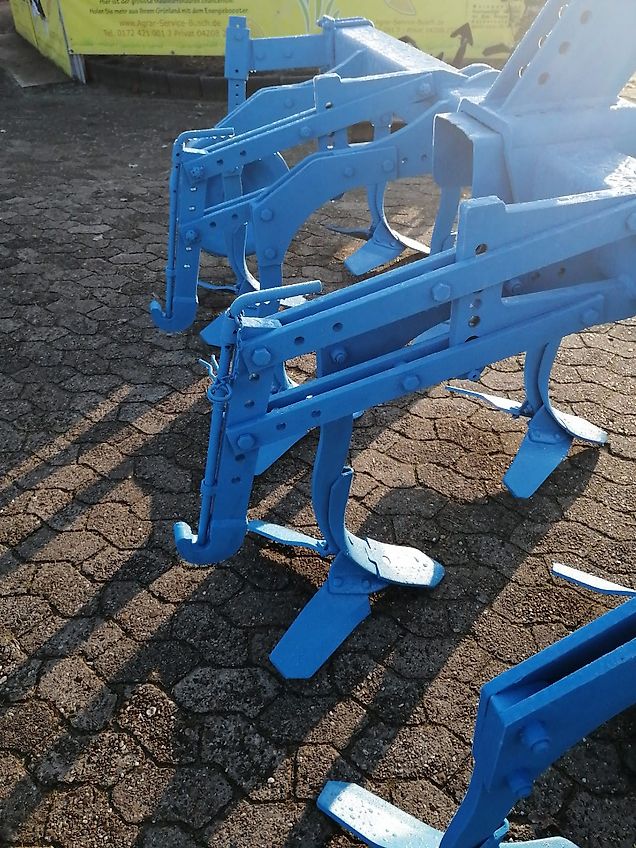 Lemken Lemken Topas 9 Grubber - Stile Lemken Topaz 300cm Arbeitsbreite 50cm breite Flügelschare Hitch Rahmenbreite 140mm Steinsicherung