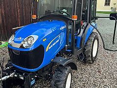 New Holland Schlepper Boomer 25 Allrad