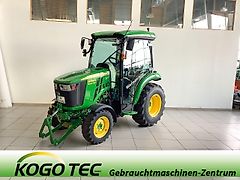 John Deere 3046R