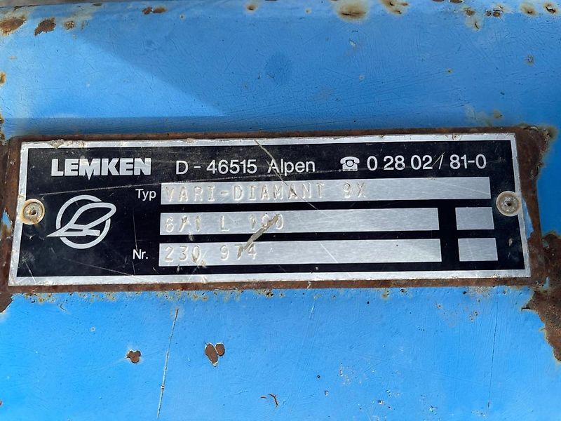 Lemken Vari Diamant 9X 6/7L100, 7-Schar Lemken Pflug mit Packerarm