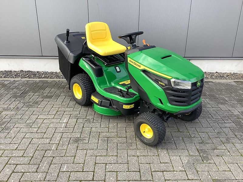 John Deere X147R