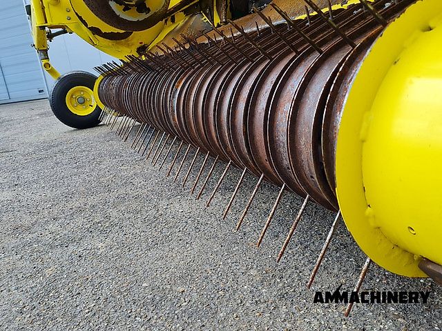 John Deere 639 pick-up