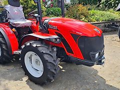 Carraro TIGRE 3800 FRONTLENKER-ALLRADSCHLEPPER
