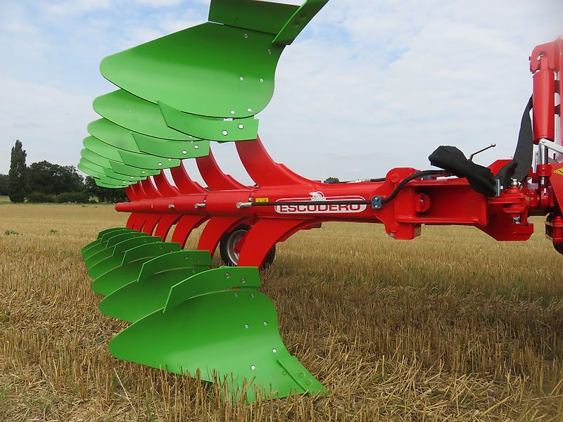 ESCUDERO agroXX -- CHRH-7 Schar - Hydropneumatische Steinsicherung--Ecologic Onland Dreh-Schälpflug--