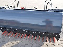 Saphir SILAGESCHNEIDZANGE SSZ 199 Kramer Allrad-Aufnahme
