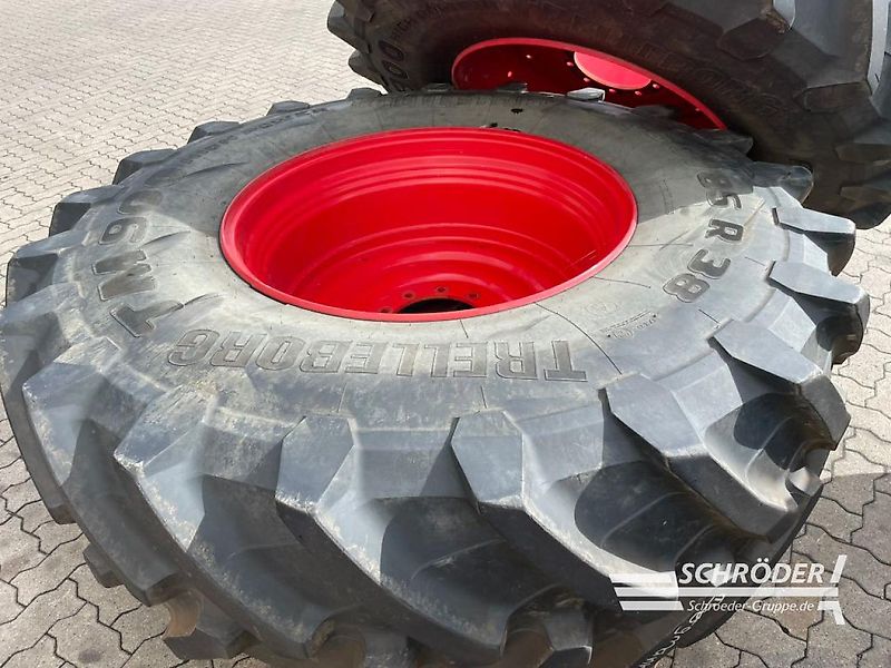 Fendt 2X 600/70 R30 / 2X 650/85 R38 TRELLEBORG