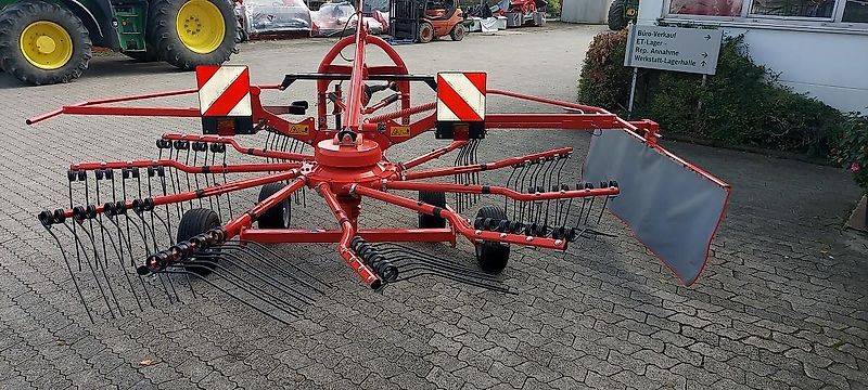 Kuhn GA 4201 Einkreisel-Schwader