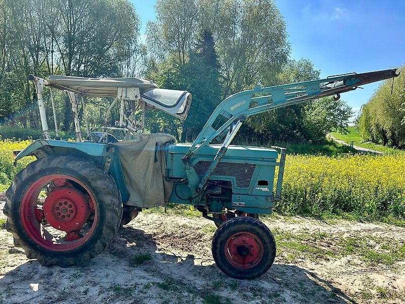 Hanomag Granit 501 Schlepper mit Frontlader Bulldog mit Verdeck Oldtimer Schlepper Hanomag Granit 500