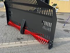 D&D Landtechnika Siloverteiler aus Rotor und Schild / Siloschild Siloverteiler aus Rotor und Schild / Siloschild