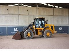 JCB 436HT