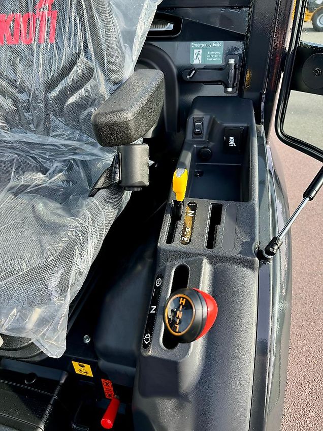 Kioti CX2510CH + inkl. Winterdienstpaket - 7 Jahre oder 5000 Bh Garantie !!!