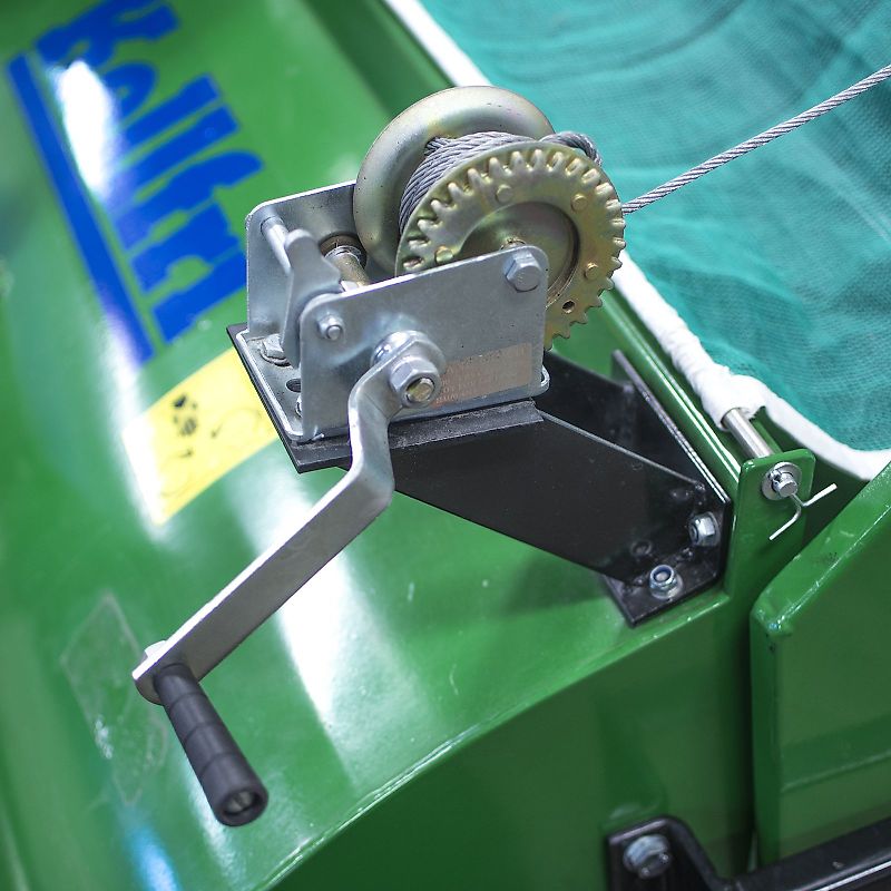 Rasenkehrmaschine Laubkehrmaschine Sammler ATV Rasentraktor Motor Quad