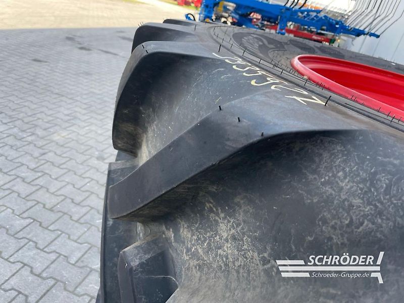 Fendt 2X 600/70 R30 MICHELIN VARIOGRIP