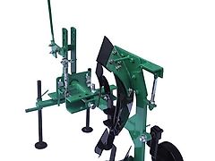 Wolf-Landtechnik GmbH Drehpflug MINI | 1-Schar | Wendepflug | Einschar Pflug