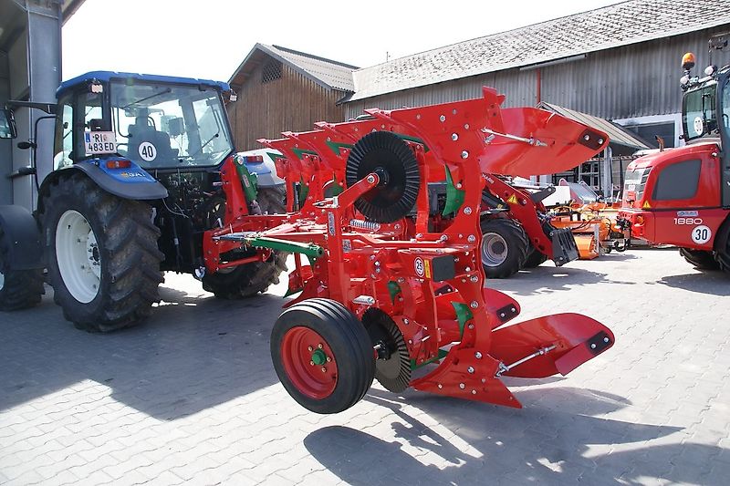 AGRO-MASZ 4 Schar Wendepflug-NEU