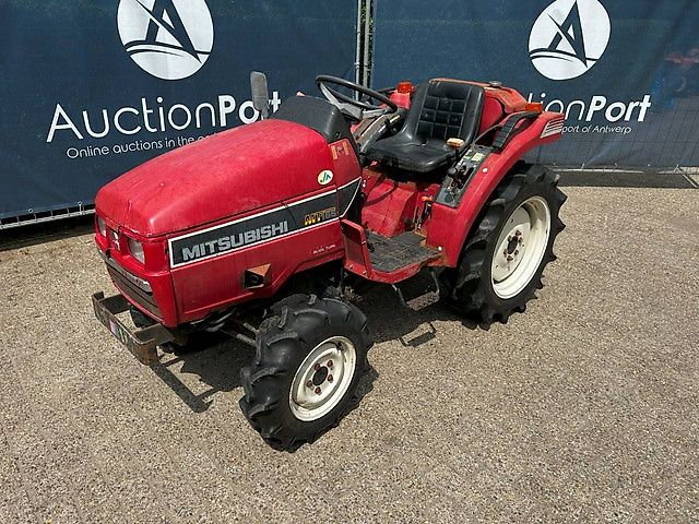 Mitsubishi MT165