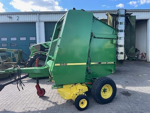John Deere 550