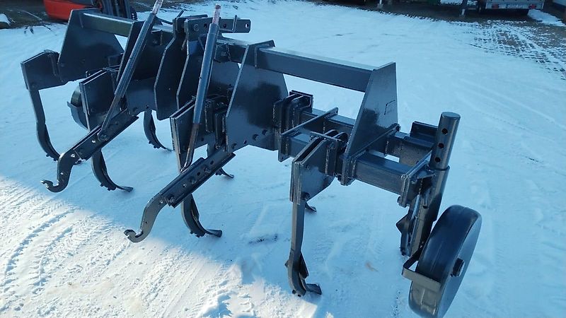 Lemken Frontgrubber 3 m Heckgrubber mit höhenverstellbaren Stützrädern Vorbaugrubber mit Zapfwellenanbaubock kein Amazone Tl mit 8 Grubberstilen geschraubt montiert 2 balkiger Kurzgrubber 3 m Arbeitsbreite