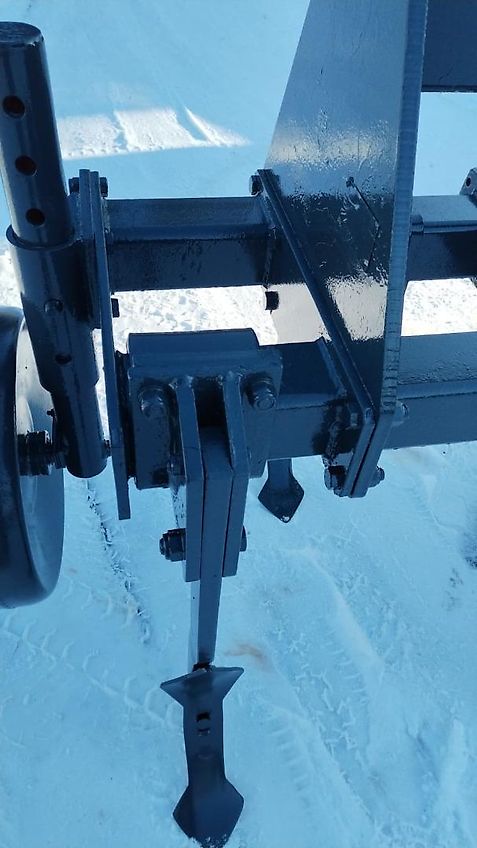 Lemken Frontgrubber 3 m Heckgrubber mit höhenverstellbaren Stützrädern Vorbaugrubber mit Zapfwellenanbaubock kein Amazone Tl mit 8 Grubberstilen geschraubt montiert 2 balkiger Kurzgrubber 3 m Arbeitsbreite