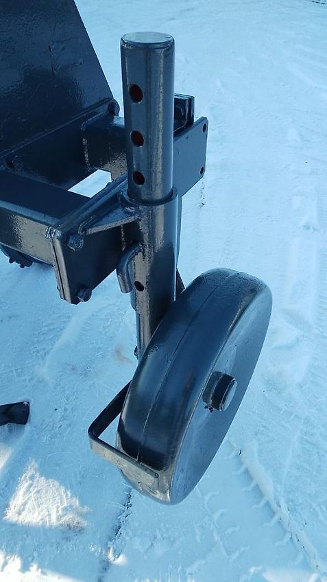 Lemken Frontgrubber 3 m Heckgrubber mit höhenverstellbaren Stützrädern Vorbaugrubber mit Zapfwellenanbaubock kein Amazone Tl mit 8 Grubberstilen geschraubt montiert 2 balkiger Kurzgrubber 3 m Arbeitsbreite