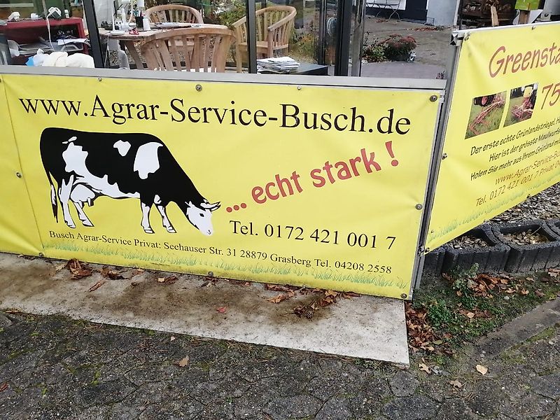 Lemken Frontgrubber 3 m Heckgrubber mit höhenverstellbaren Stützrädern Vorbaugrubber mit Zapfwellenanbaubock kein Amazone Tl mit 8 Grubberstilen geschraubt montiert 2 balkiger Kurzgrubber 3 m Arbeitsbreite