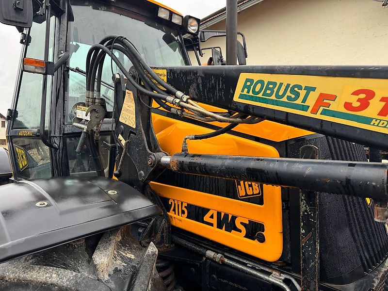 JCB Fastrac 2115 / 4WS