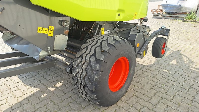 Claas Variant 485 RC