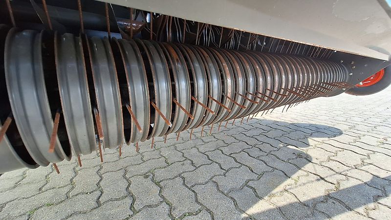 Claas Variant 485 RC