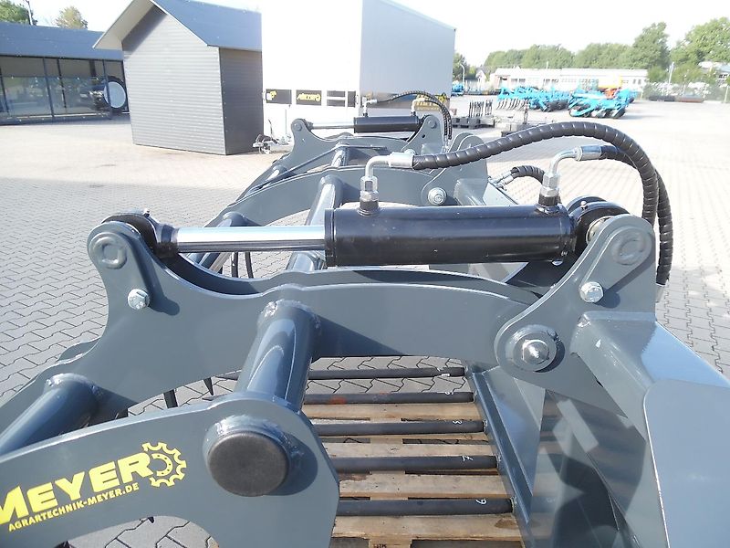 Meyer Dung und Strohgabel mit Greifer DSG-G