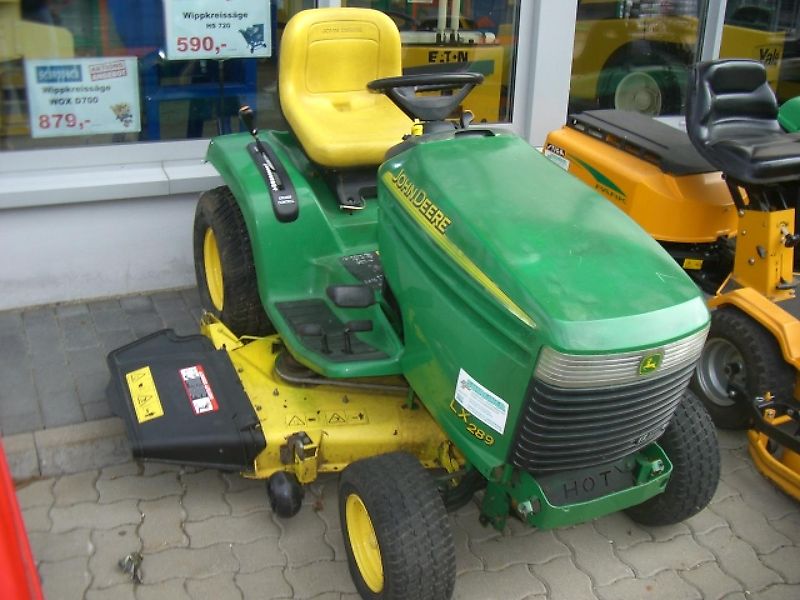 John Deere LX 289