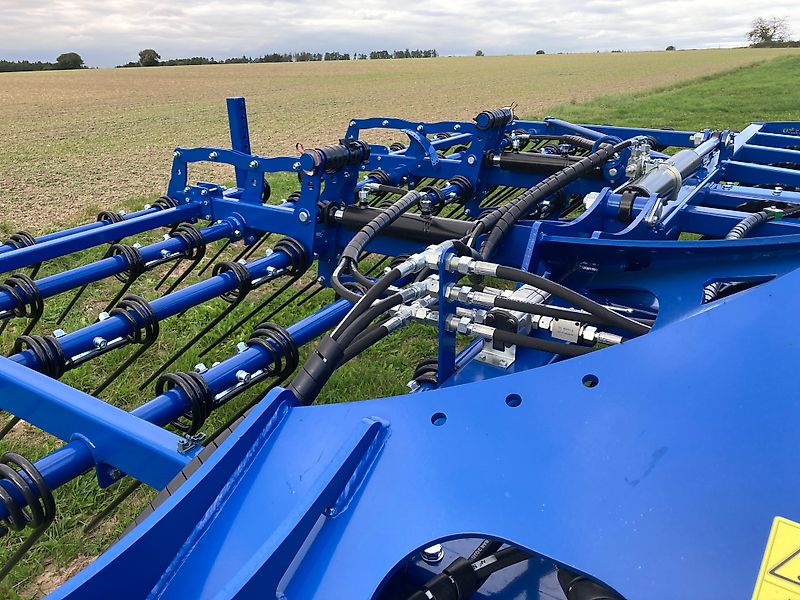 Rolmako Strohstriegel Spring Expert - 9,0 mH