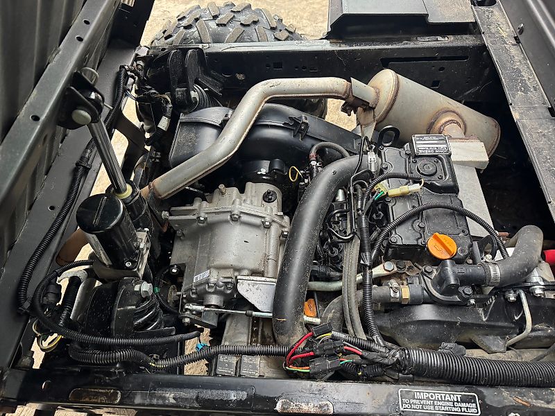 John Deere XUV 865M Gator