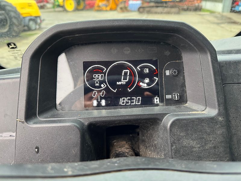 John Deere XUV 865M Gator