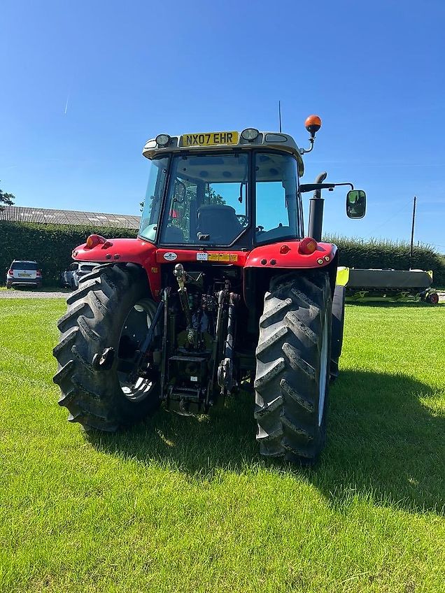 Massey Ferguson 6465