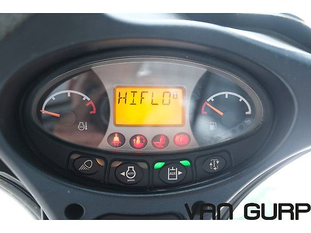 Bobcat T590 HF | 2020 | 831h