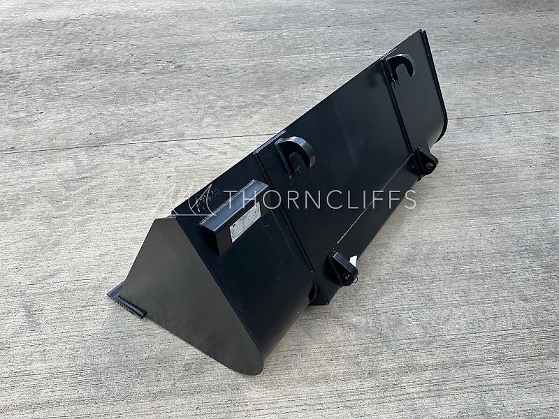 JCB Bucket 1 cubic Metre C/w Bolt on wear plate