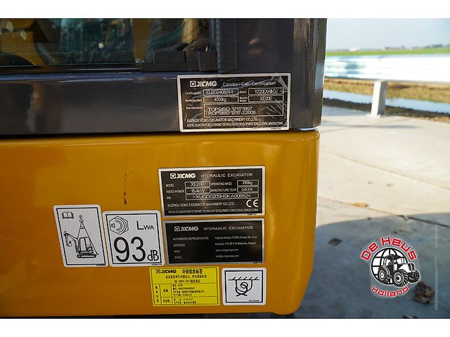 XCMG XE20E Pro A/C