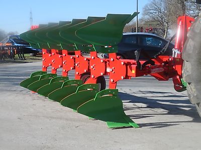 ESCUDERO agroXX -- CHRF--6 Schar - Ecologic Onland Dreh-Schälpflug--